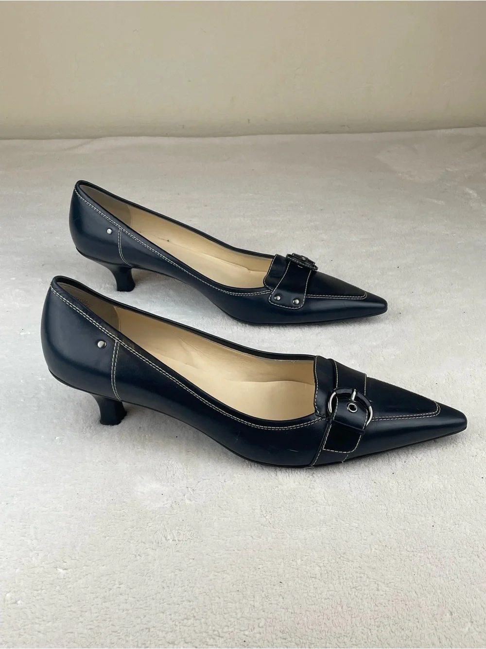 Joan & David Women's Navy Pointed Toe Kitten Heels
